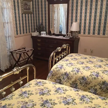 Sunnyside Inn Bed & Breakfast-2
